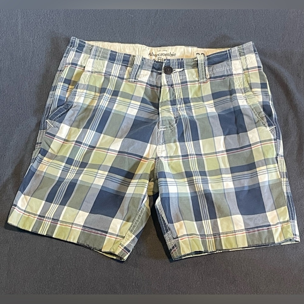 Abercrombie & Fitch plaid shorts mens size 30 NWOT